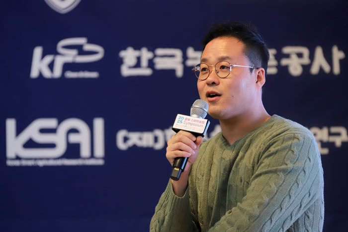 김겨레 대표